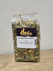 Knaagstick bloemenweide